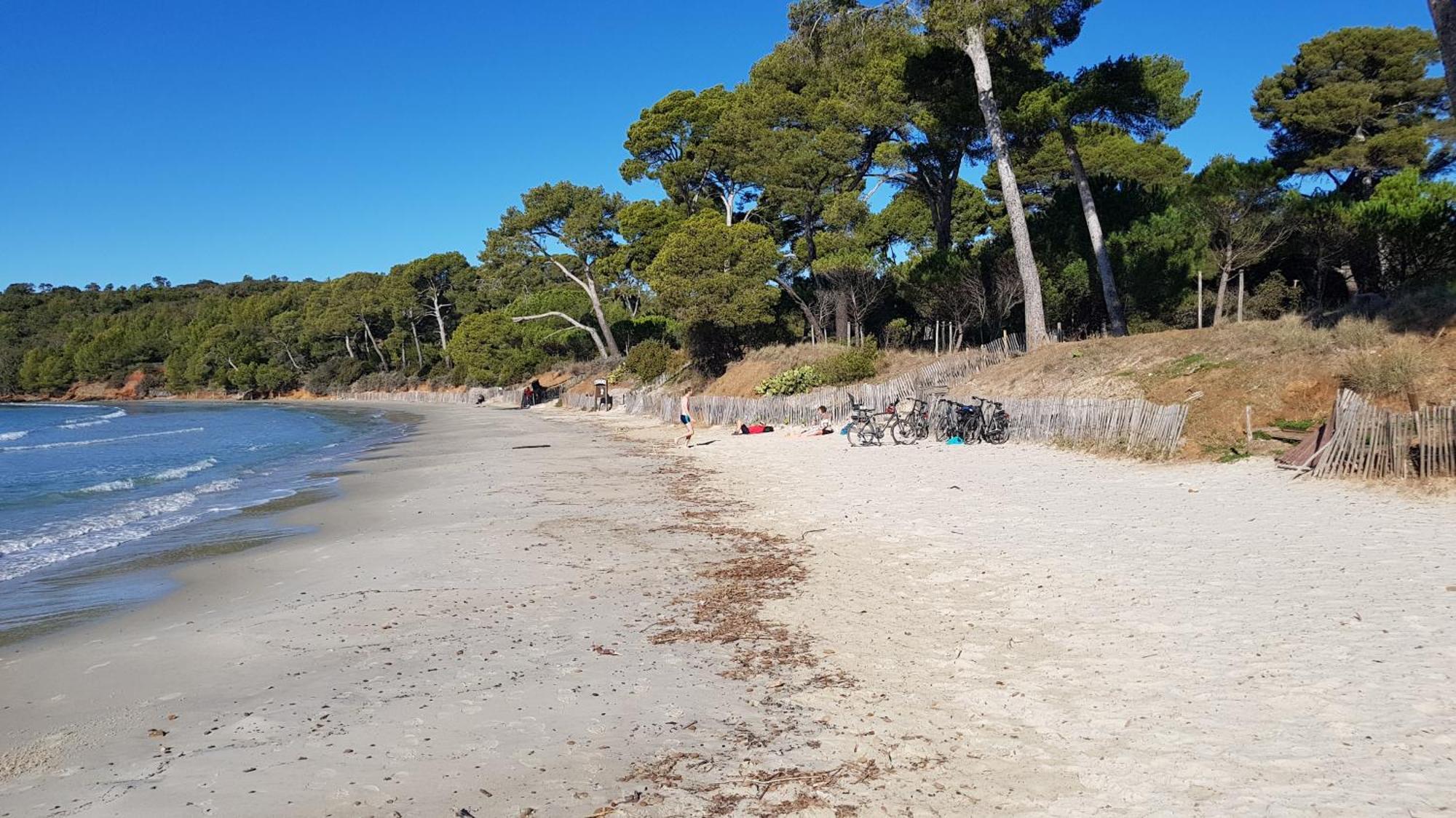 Rez De Jardin T3 Recent Et Calme Au Nouvelles Terres A Les Maures * La Londe-les-Maures