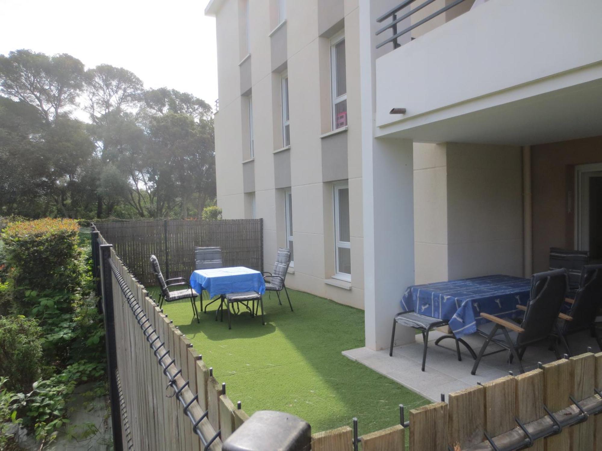 Rez De Jardin T3 Recent Et Calme Au Nouvelles Terres A Les Maures Appartement *