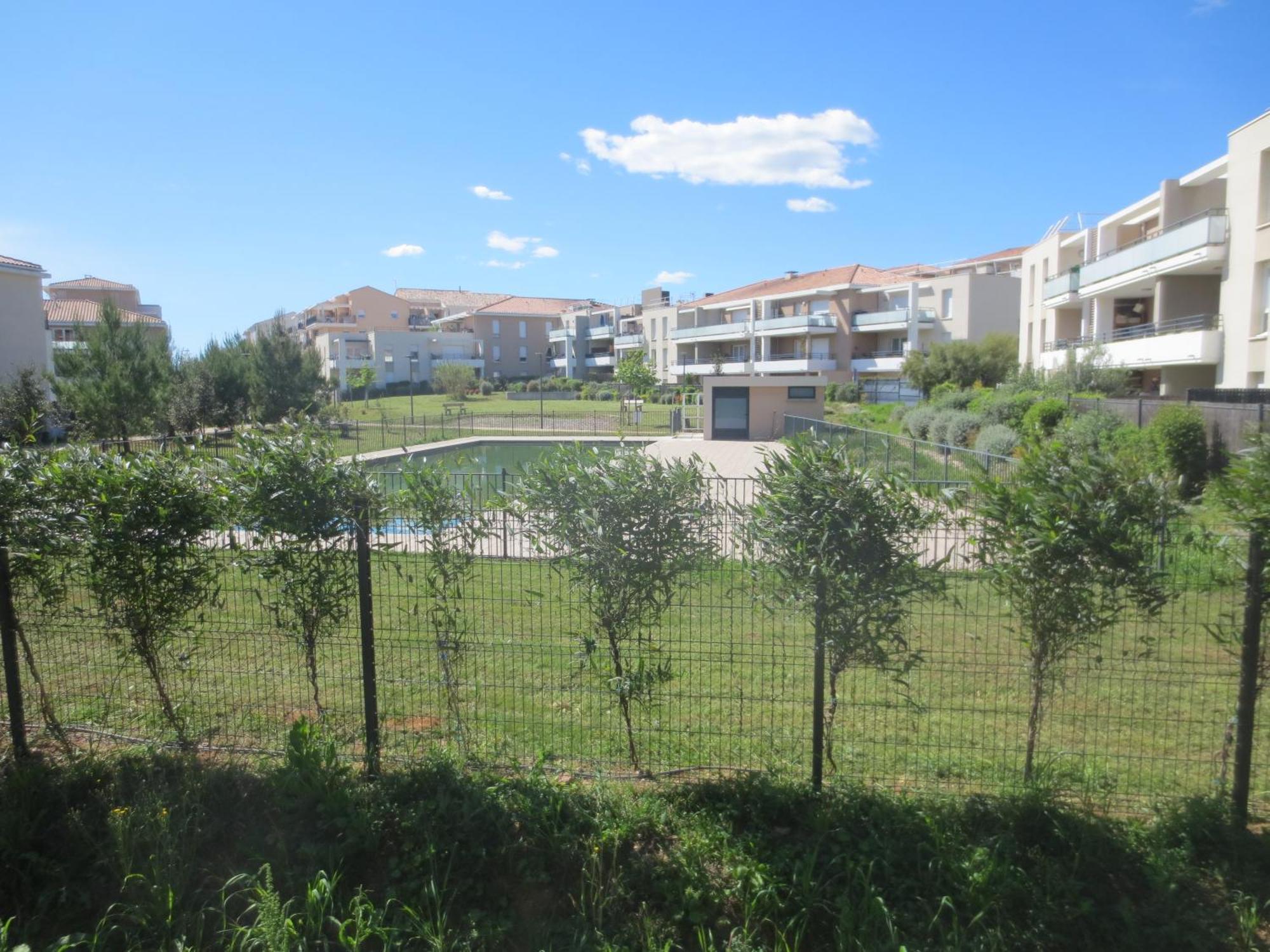 Rez De Jardin T3 Recent Et Calme Au Nouvelles Terres A Les Maures * La Londe-les-Maures