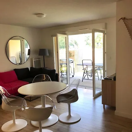 Apartamento Rez De Jardin T3 Recent Et Calme Au Nouvelles Terres A La Londe Les Maures Exterior foto