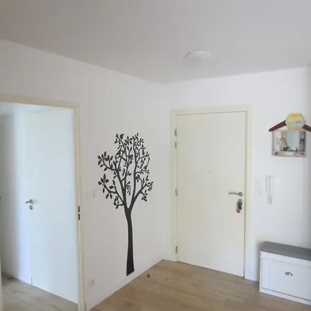 Apartamento Rez De Jardin T3 Recent Et Calme Au Nouvelles Terres A La Londe Les Maures Exterior foto