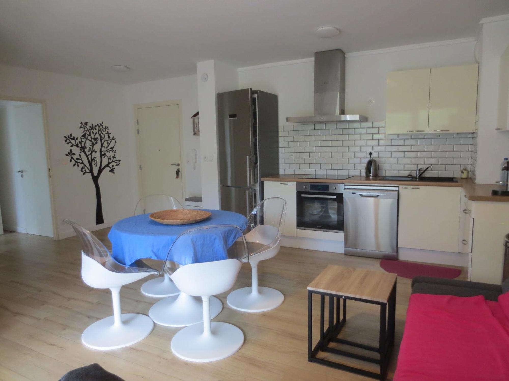 Rez De Jardin T3 Recent Et Calme Au Nouvelles Terres A Les Maures Appartement *